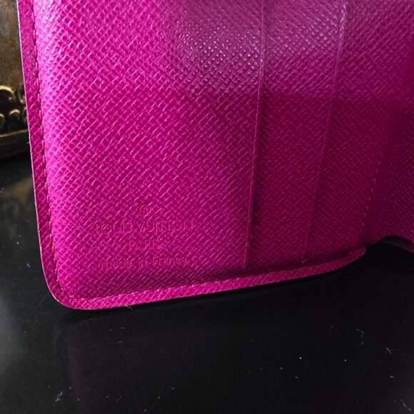 PRISTINE  RARE Limited Edition Authentic Louis Vuitton Perforated Wallet - Picture 8 of 13